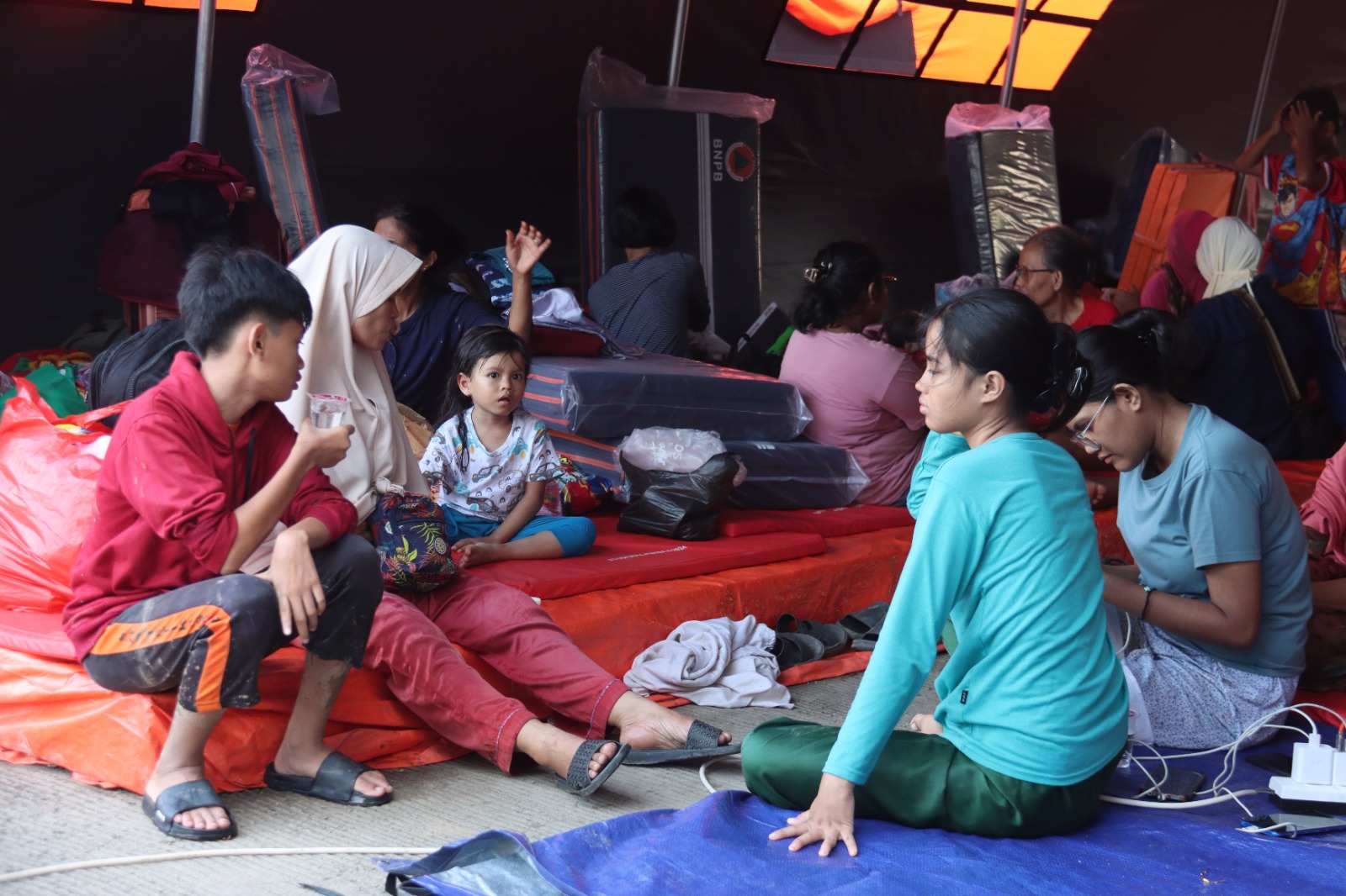 Komitmen Askrindo Hadir untuk Masyarakat Terdampak Banjir di Bekasi