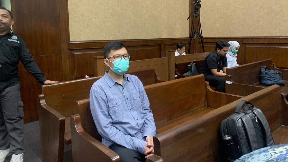 Ronald Tannur Ditanya Hakim soal Hubungan dengan Dini