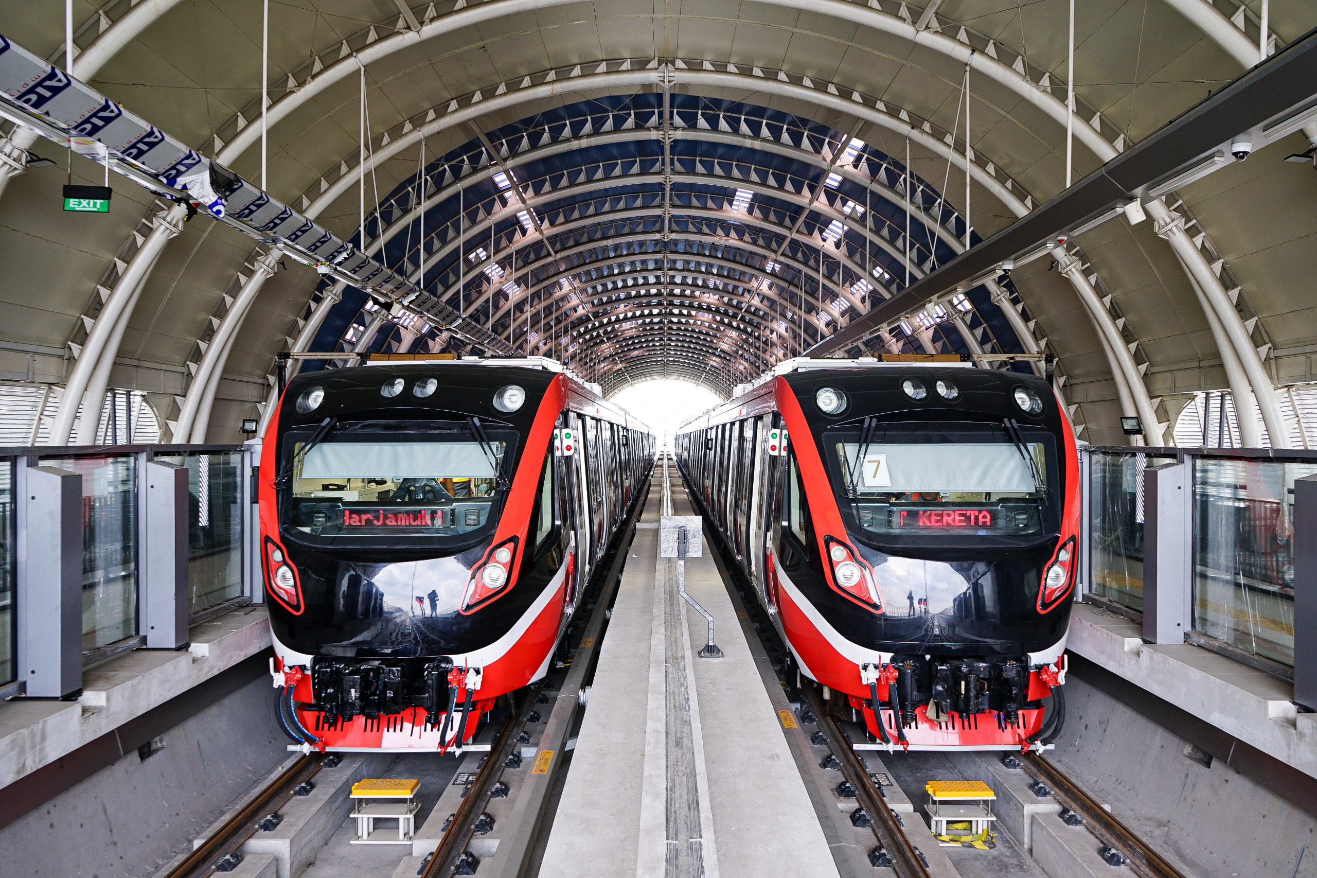LRT Jabodebek Pecahkan Rekor Penumpang, Cermin Perubahan Gaya Mobilitas Masyarakat