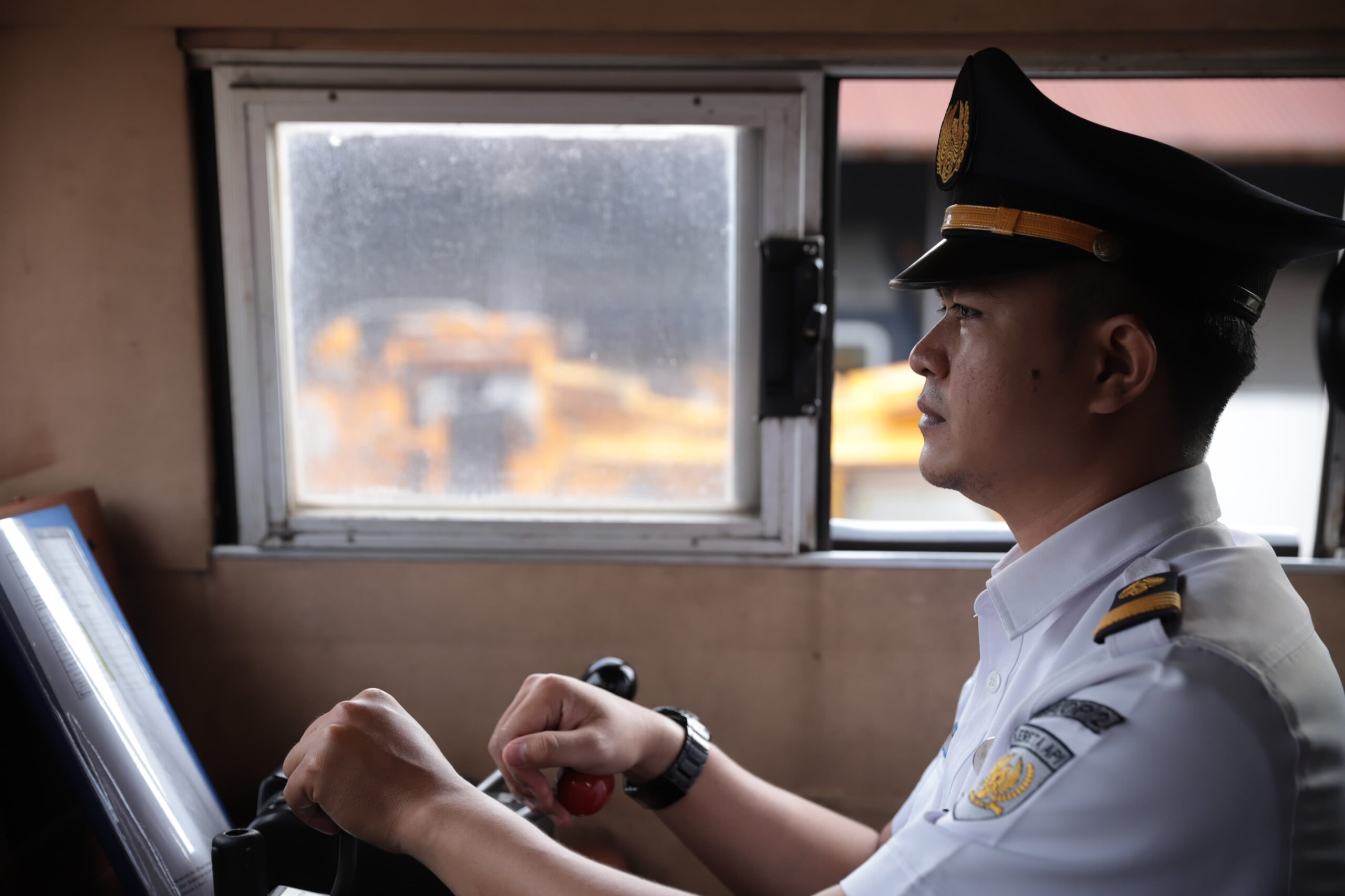 KAI Tingkatkan Keamanan Transportasi dengan Sertifikasi Petugas Operasional
