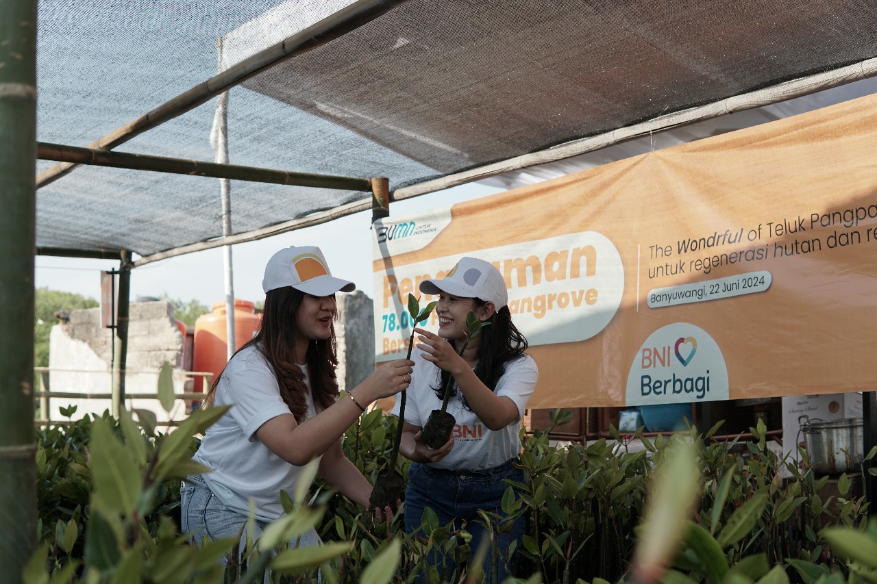 BNI GoGreen Tanam Mangrove, Bantu Lingkungan dan Ekonomi Banyuwangi