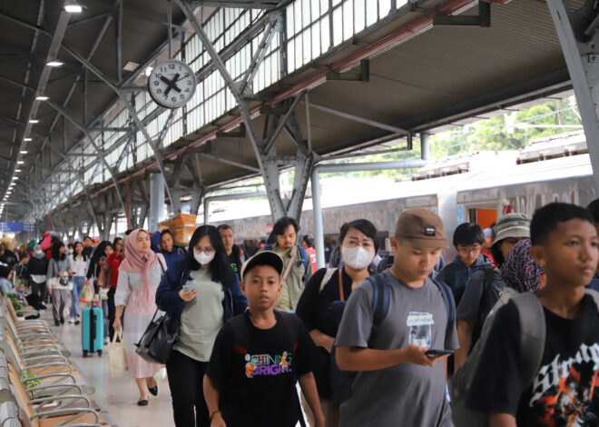 KAI Tercatat Layanan Lebih dari 124% Okupansi Selama Libur Waisak 2025