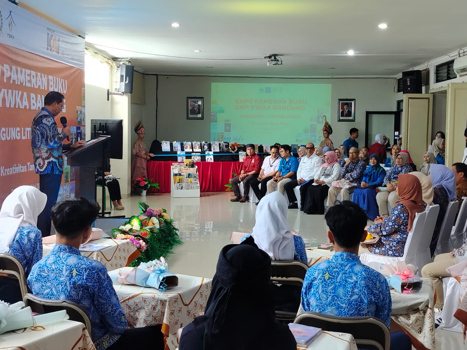 Expo Buku Pelajar YWKA Disemarakkan KAI: Literasi adalah Perjalanan